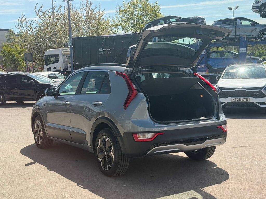Kia e-Niro 64.8Kwh 2 MW25SXV Red #18