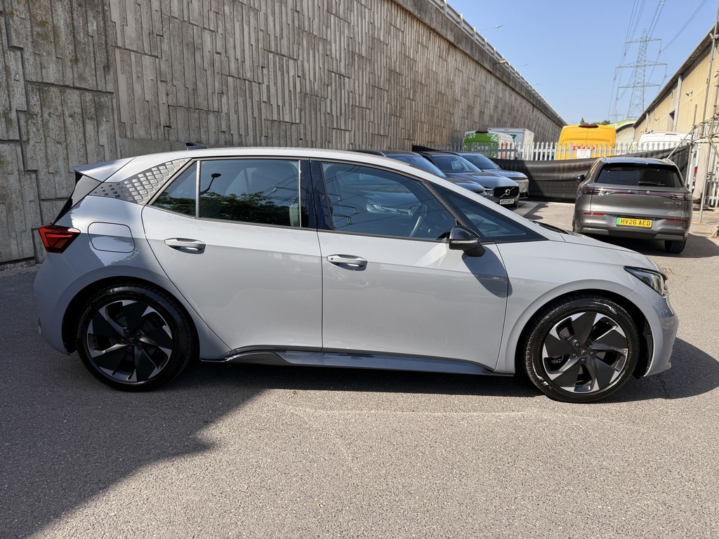Cupra Born 170Kw E-boost V1 59Kwh HG25JWC Grey #3