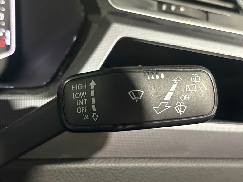 Volkswagen Touran Match Silver #48