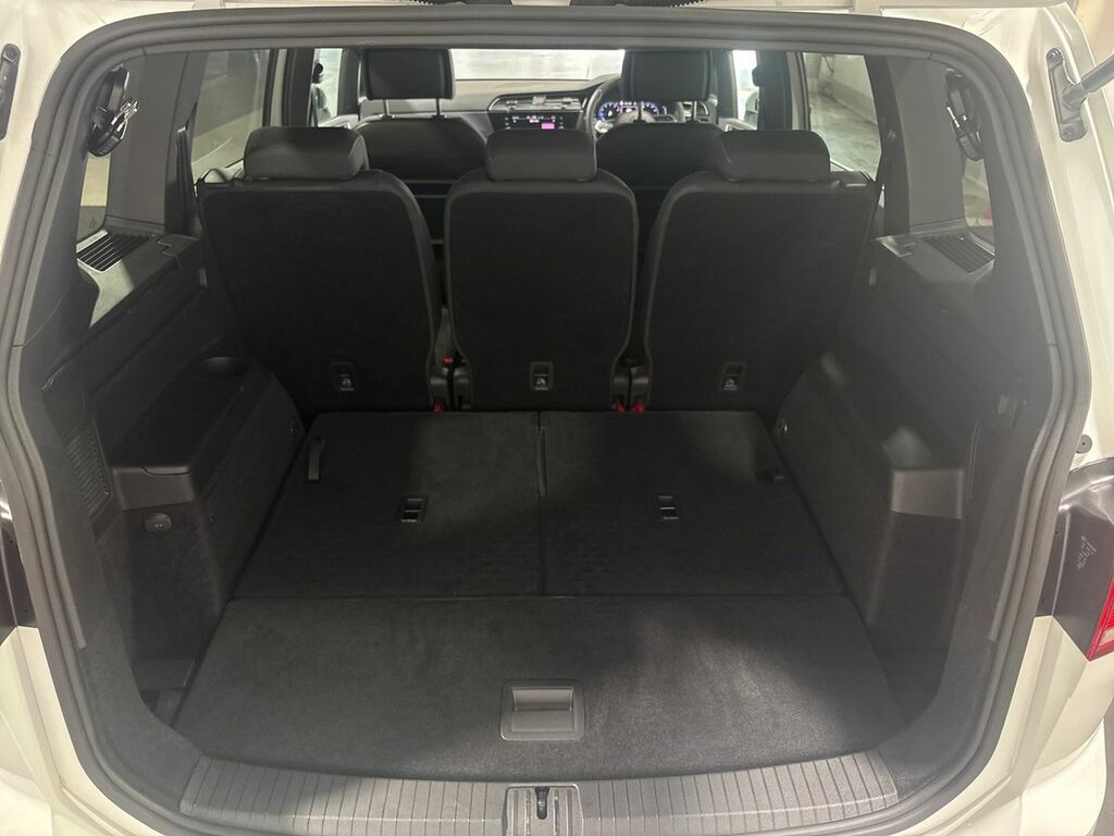 Volkswagen Touran Match Silver #23