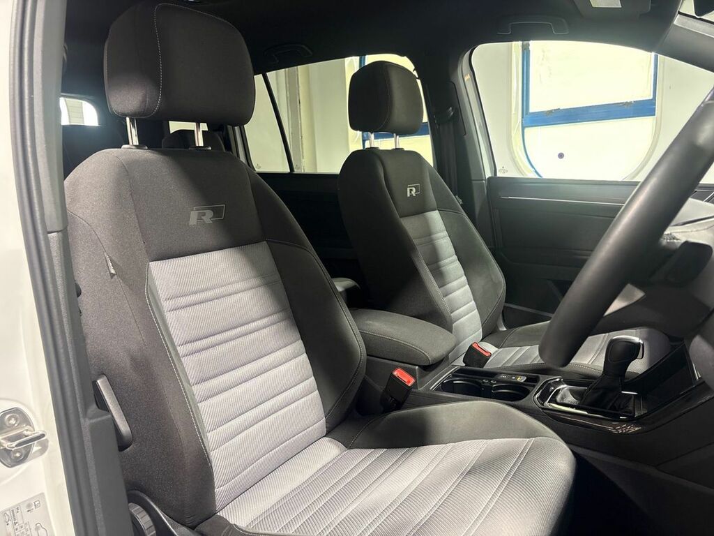 Volkswagen Touran Match Silver #28