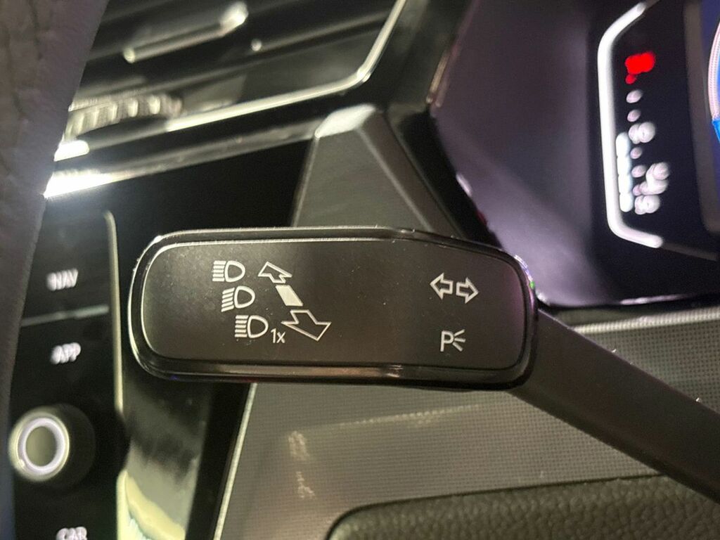 Volkswagen Touran Match Silver #49