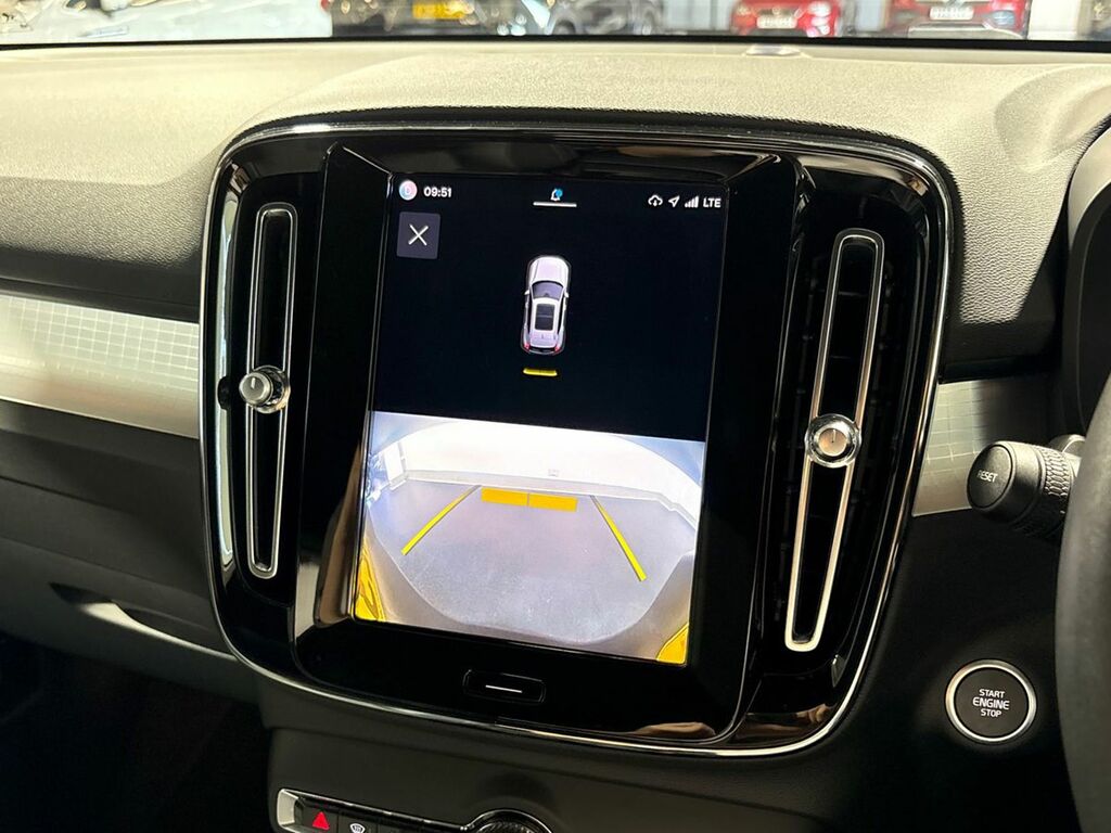 Volvo XC40 2.0 B3p Plus Dark HW23MYV Grey #5