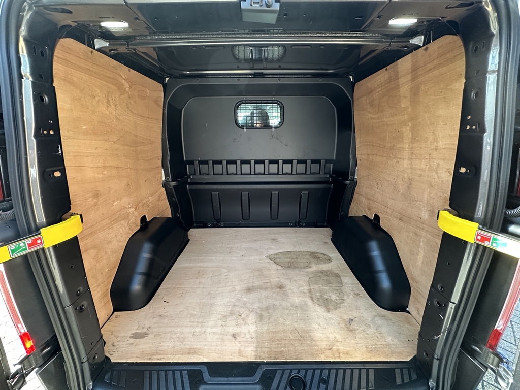 Ford Transit Custom 2.0 Ecoblue 105Ps Low Roof Trend Van White #25