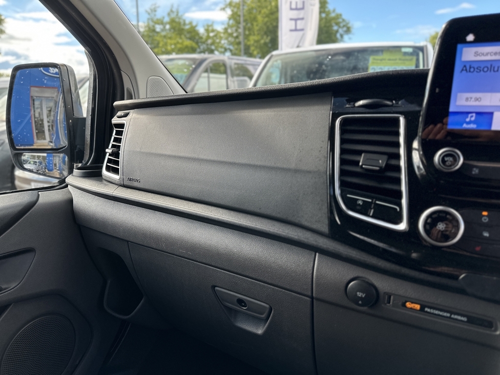 Ford Transit Custom 2.0 Ecoblue 105Ps Low Roof Trend Van White #35