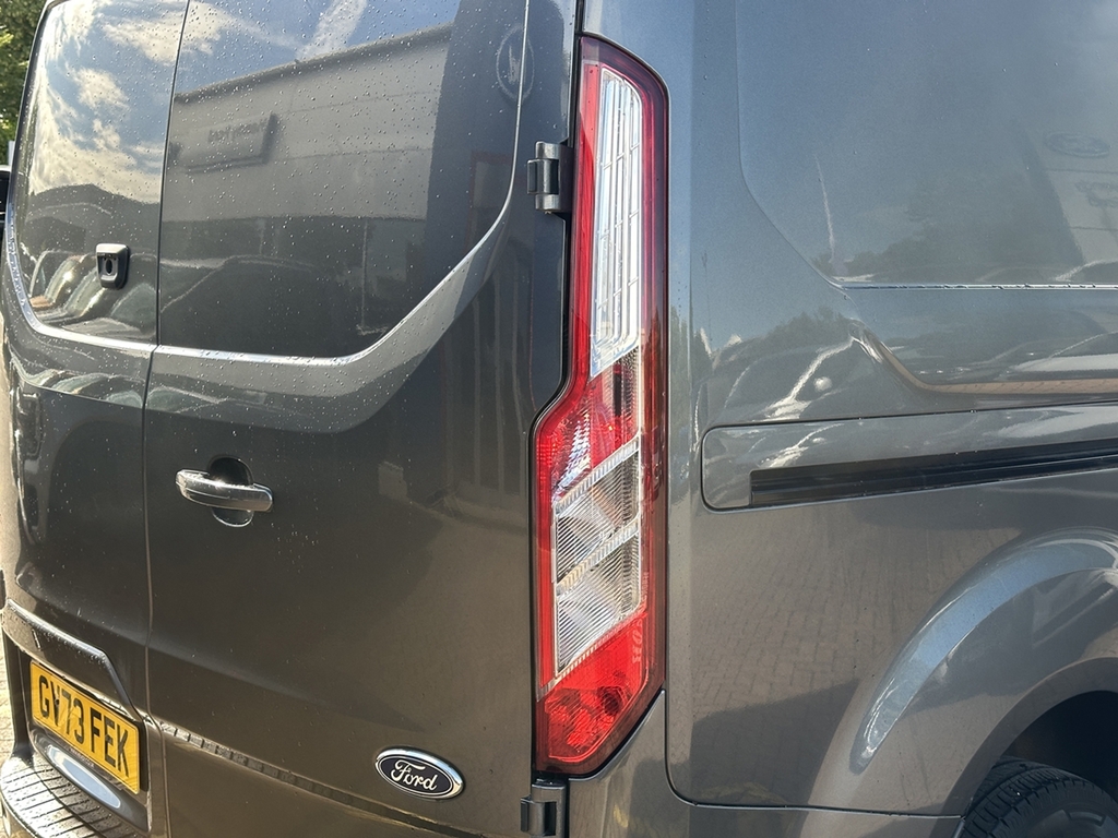 Ford Transit Custom 2.0 Ecoblue 105Ps Low Roof Trend Van White #23