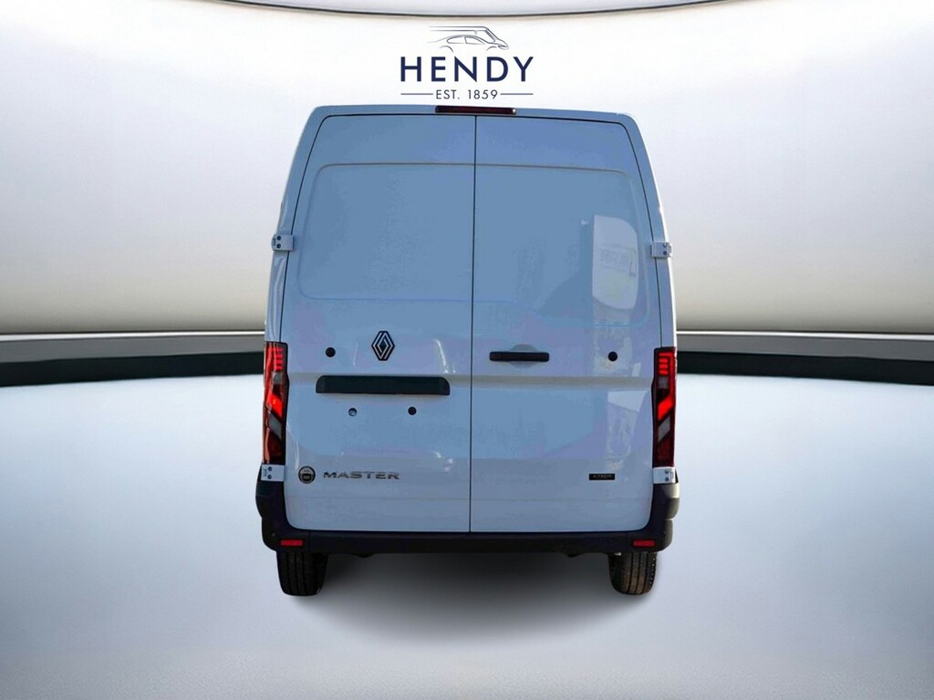 Renault Master Mm35 104Kw 87Kwh Advance Medium Roof Van White #4