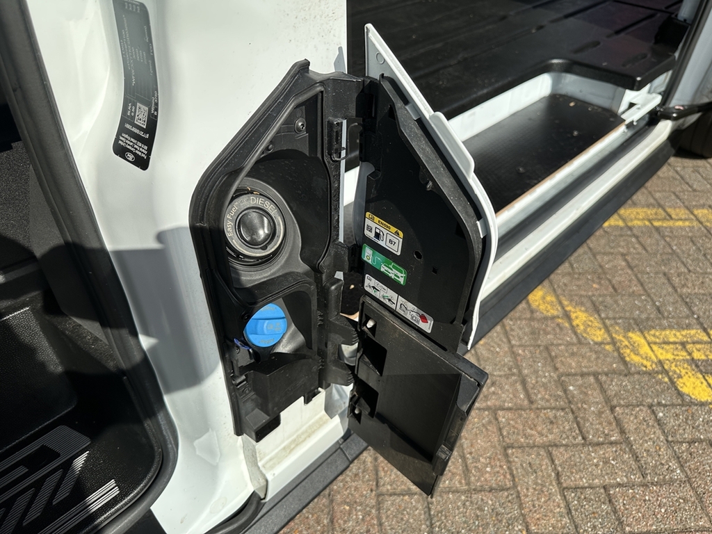 Ford Transit Custom 320 Limited L1 Swb Double Cab In Van Fwd 2.0 Grey #22