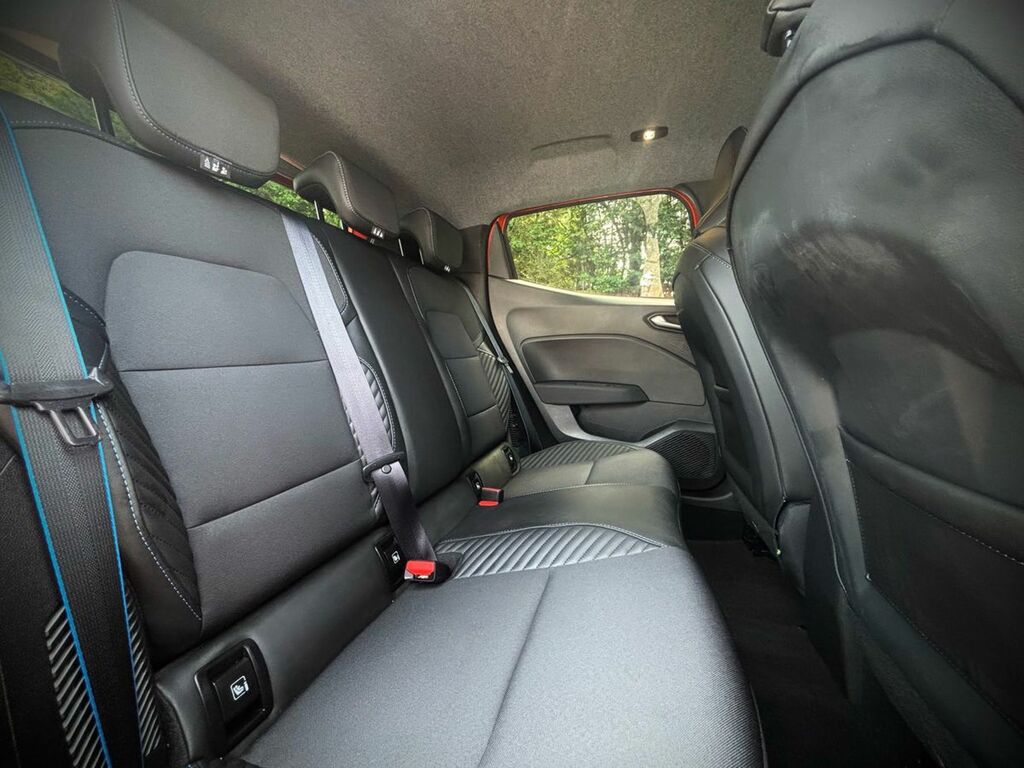 Renault Clio 1.6 E-tech Techno Euro 6 Ss  #19