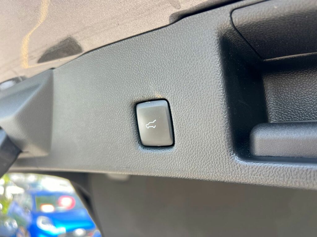 Ford Kuga St-line Blue #18
