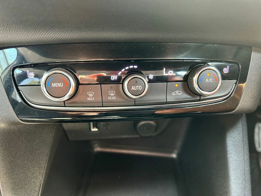 Vauxhall Corsa-e 50Kwh Sri Nav Premium Hatchback  #38