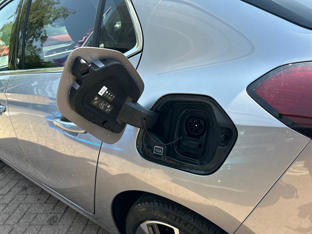 Vauxhall Corsa-e 50Kwh Sri Nav Premium Hatchback  #16