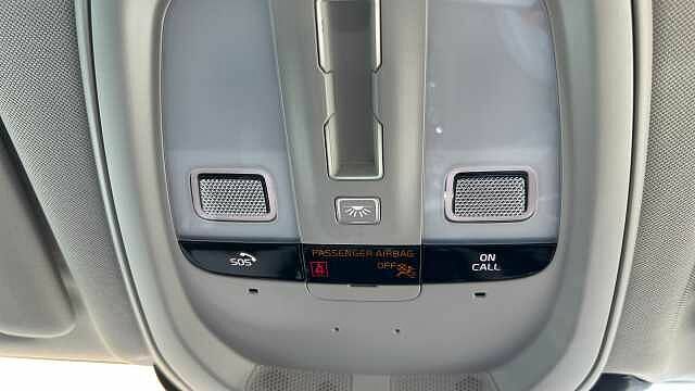 Volvo XC60 2L Inscription Expression White #34