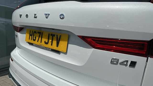 Volvo XC60 2L Inscription Expression White #25