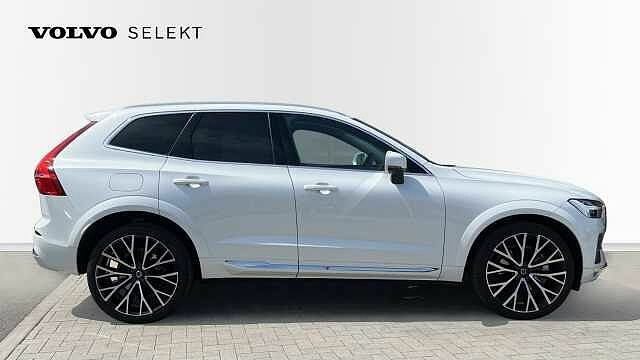 Volvo XC60 Pro B4 White #4