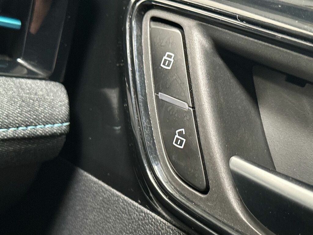 MG MG5 61.1Kwh Excite Long Range Estate Black #52