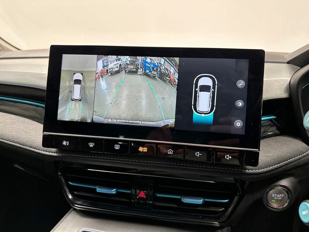 MG MG5 61.1Kwh Excite Long Range Estate Black #36