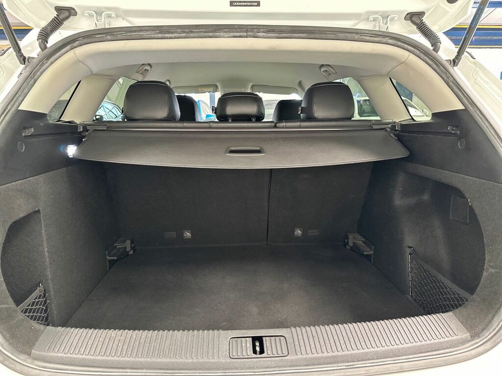 MG MG5 61.1Kwh Excite Long Range Estate Black #17