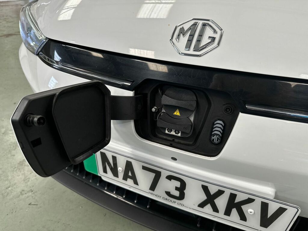 MG MG5 61.1Kwh Excite Long Range Estate Black #16