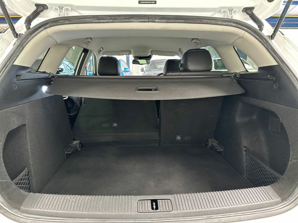 MG MG5 61.1Kwh Excite Long Range Estate Black #19