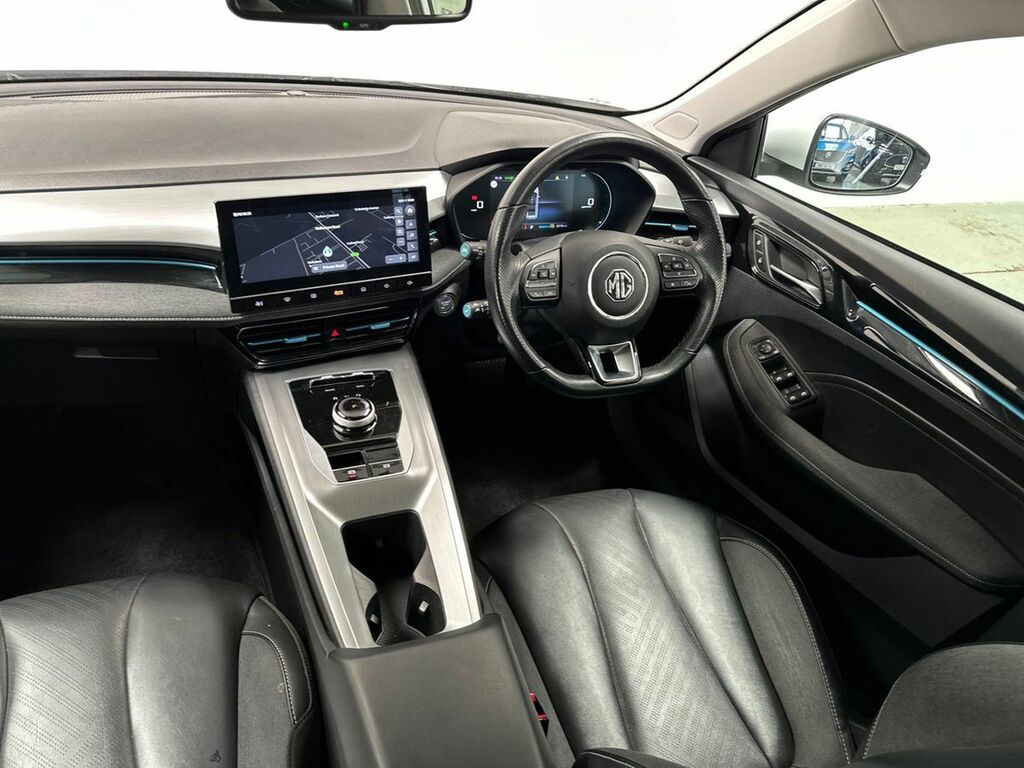 MG MG5 61.1Kwh Excite Long Range Estate Black #31