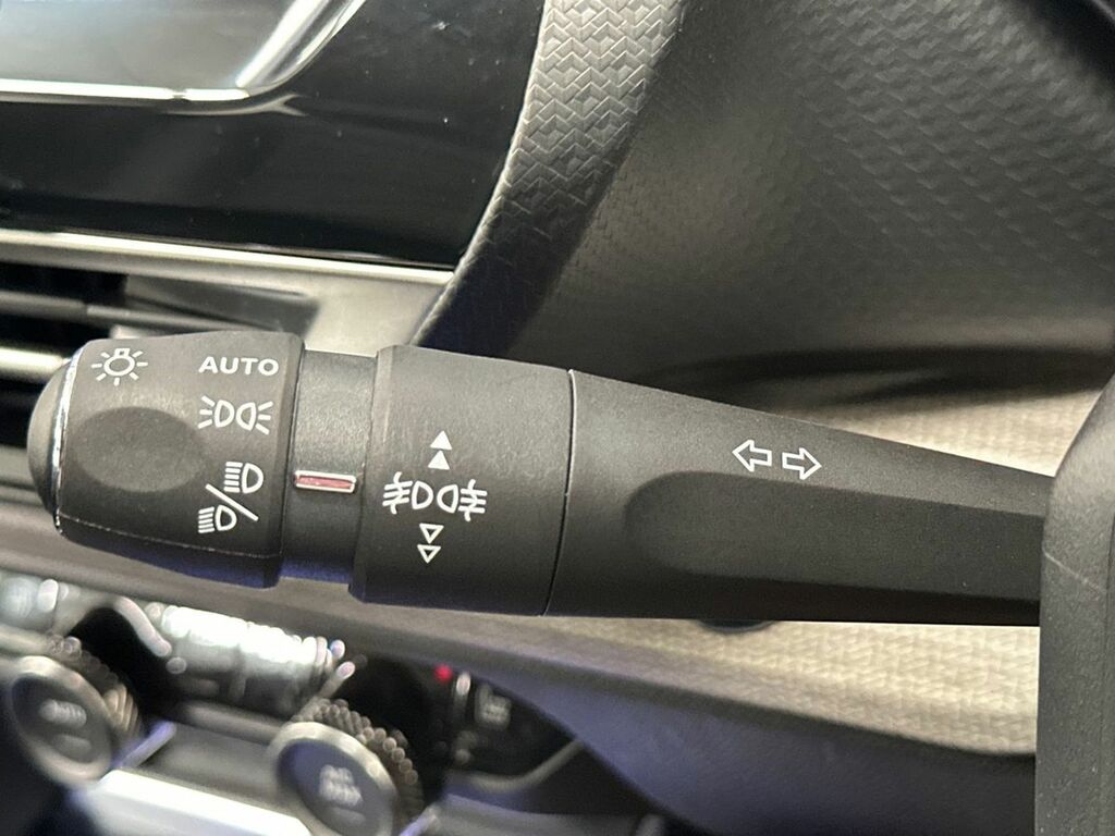 Citroen C5 X 1.2 Puretech 130 You Eat8 White #50