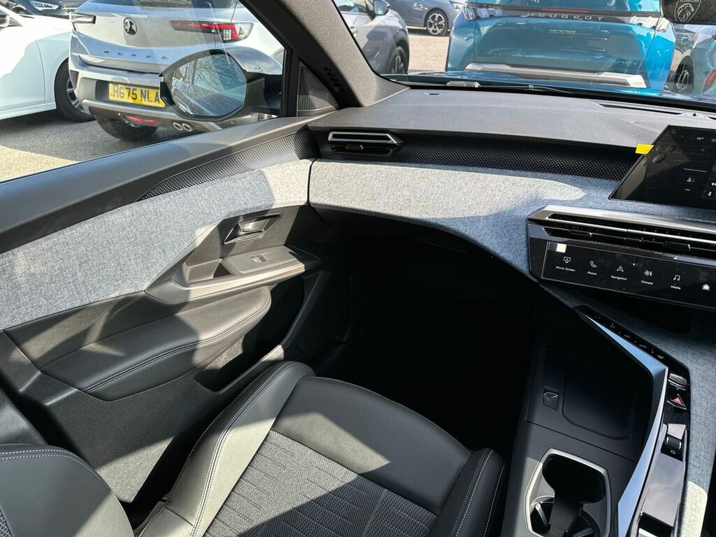 Peugeot 3008 Gt Blue #30