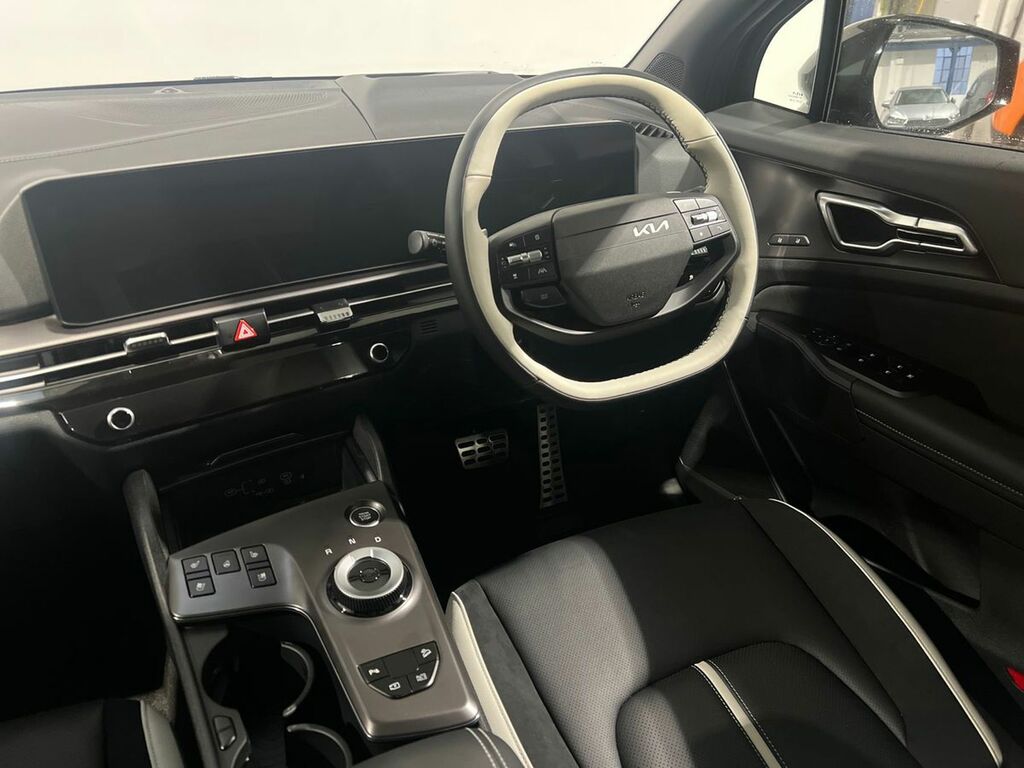 Kia Sportage 1.6L Gt-line Black #31
