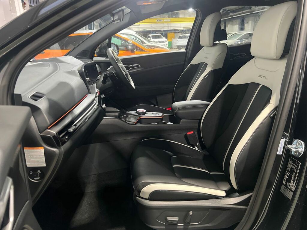 Kia Sportage 1.6L Gt-line Black #26
