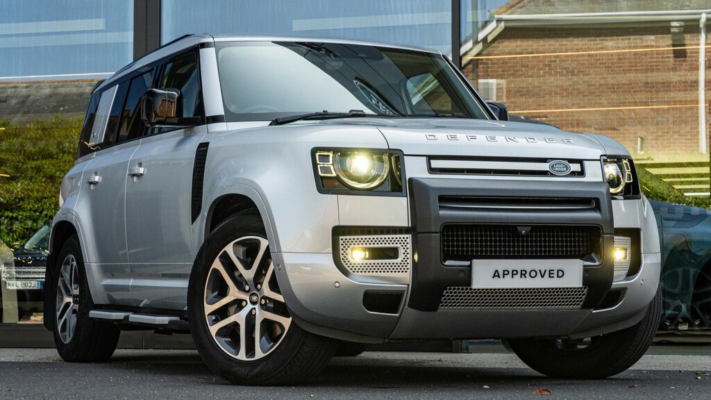 Land Rover Defender 110 110 3.0 D250 X-dynamic S Black #28