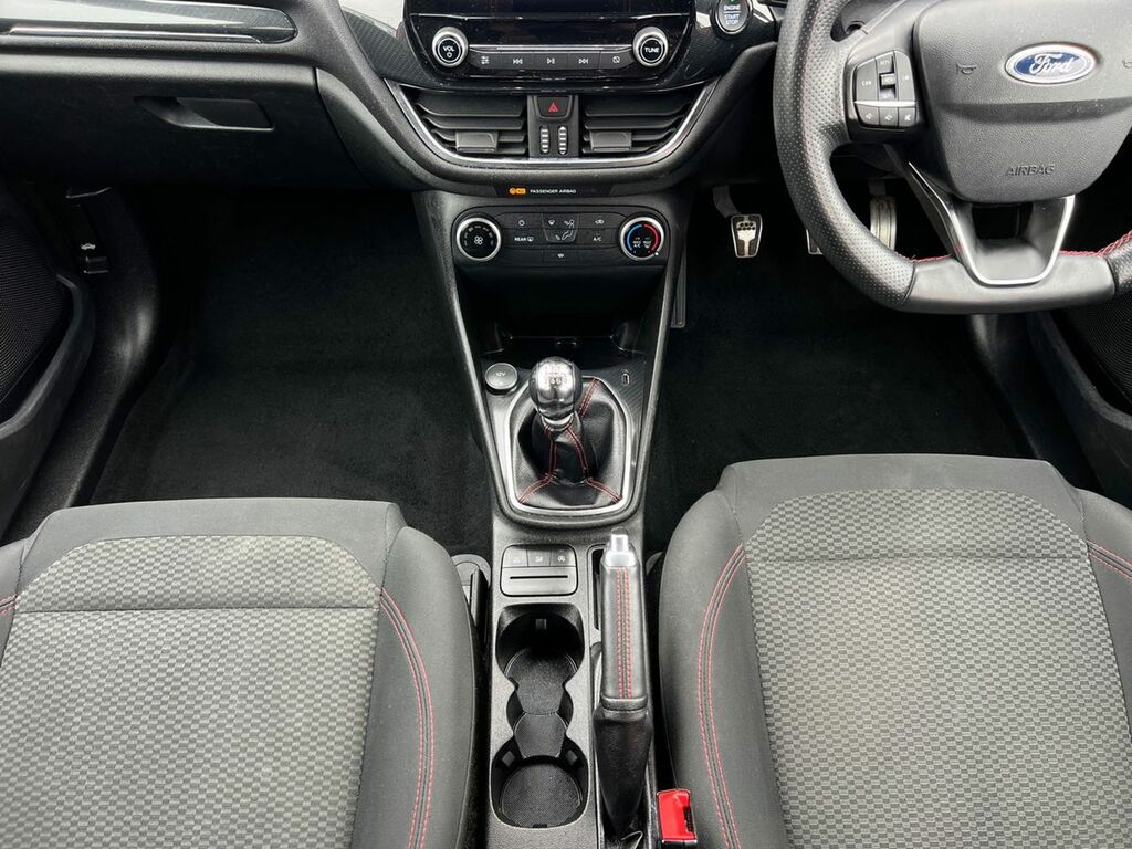 Ford Fiesta Ford Fiesta 1.5 Eb 200 St-3 Performance Pack White #39