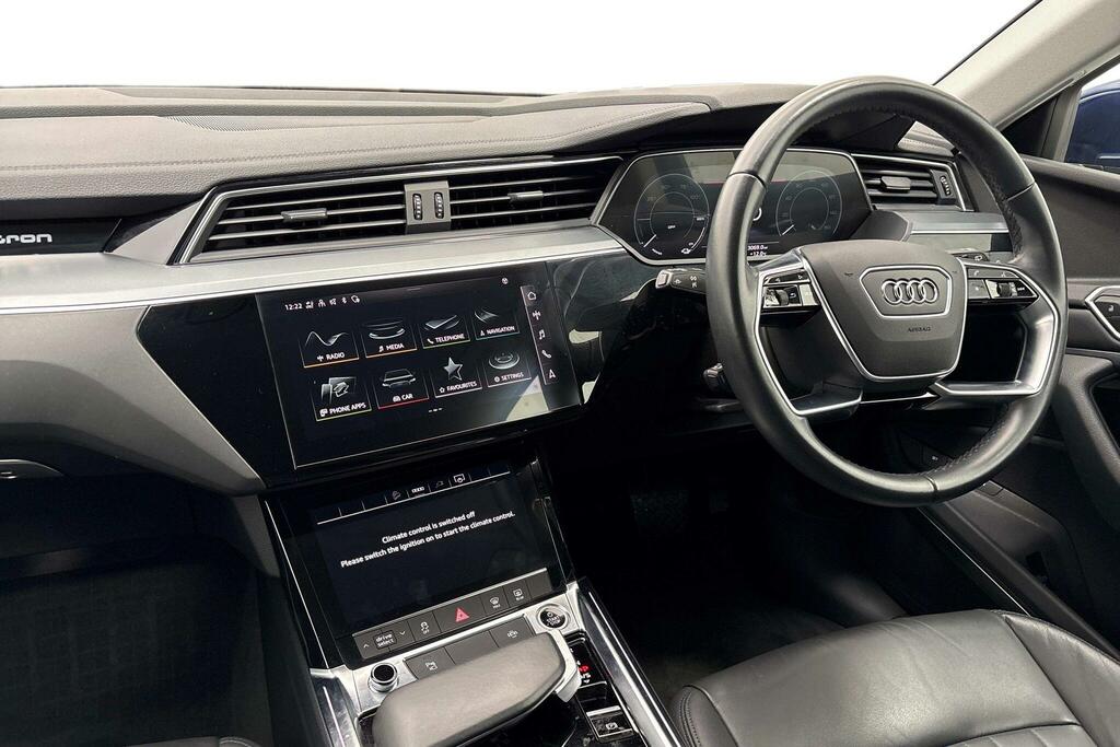 Audi E-tron 50 Technik Quattro 71.2Kwh 11Kw Charger KY71LTK  #4