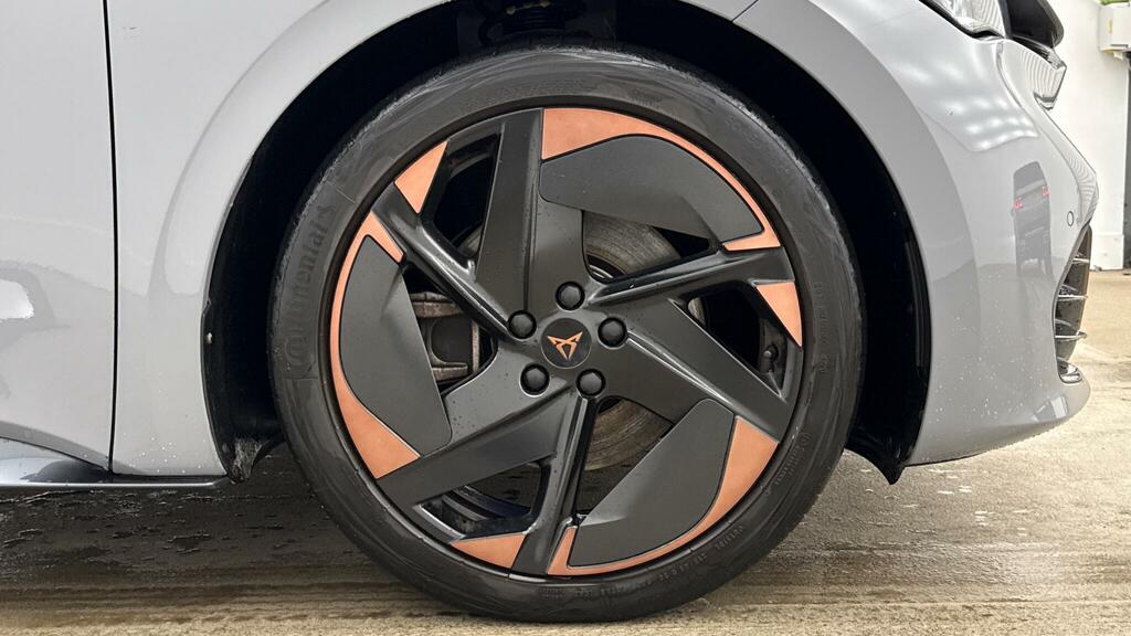 Cupra Born E-boost 77Kwh V3 4 Seat GK72EBM  #4