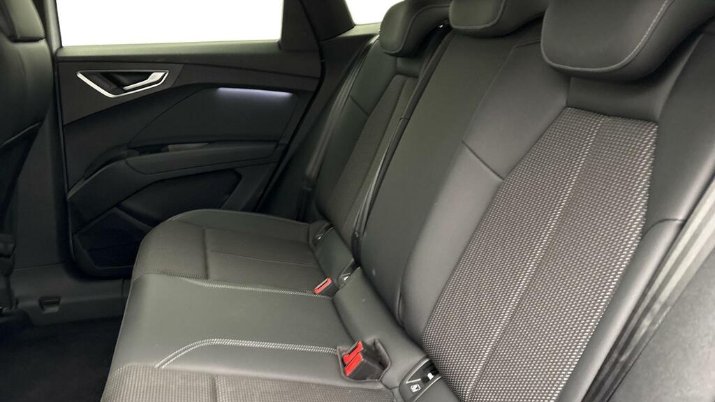 Audi Q4 E Tron 40 S Line Sportback 82Kwh NL23WGJ #6