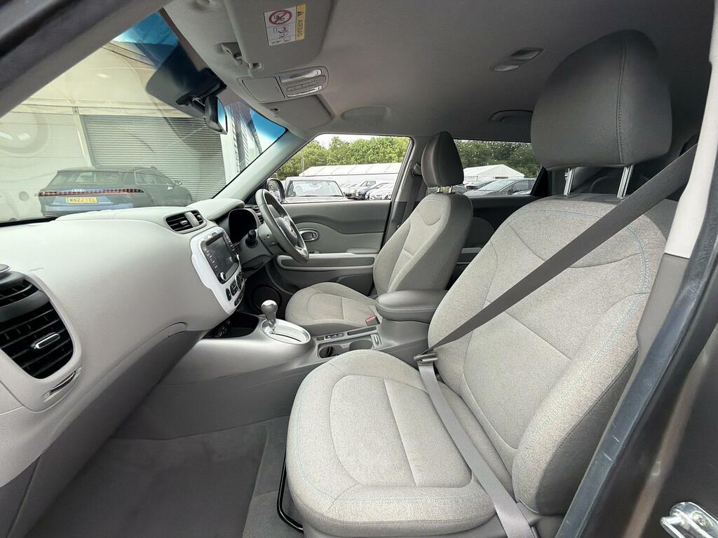 Kia Soul 2 1.6 Red #5