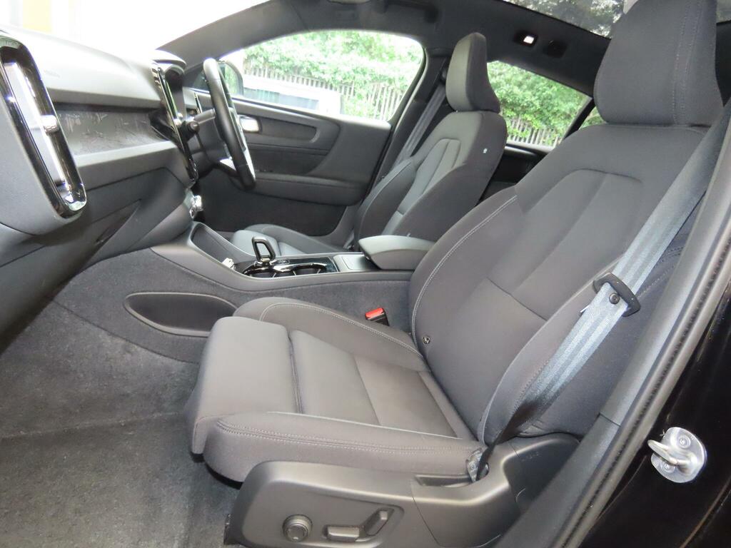 Volvo C40 P8 Recharge Ultimate Twin Motor Latest 82 Kwh Bat White #7