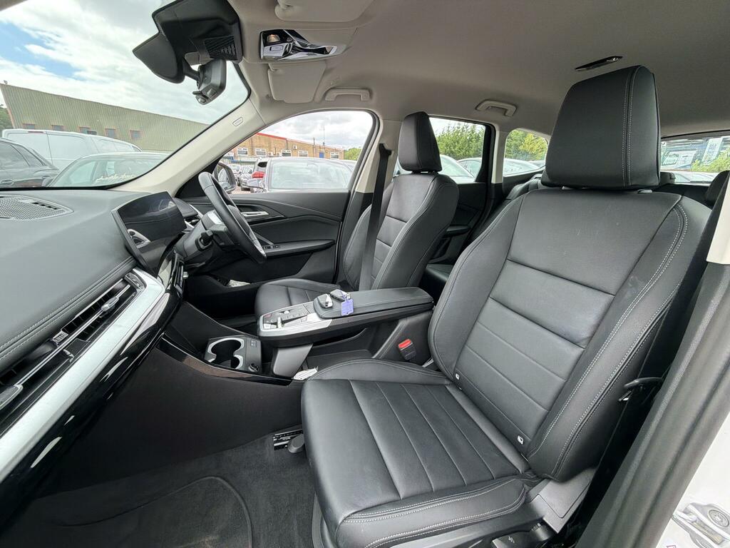 BMW iX1 #5