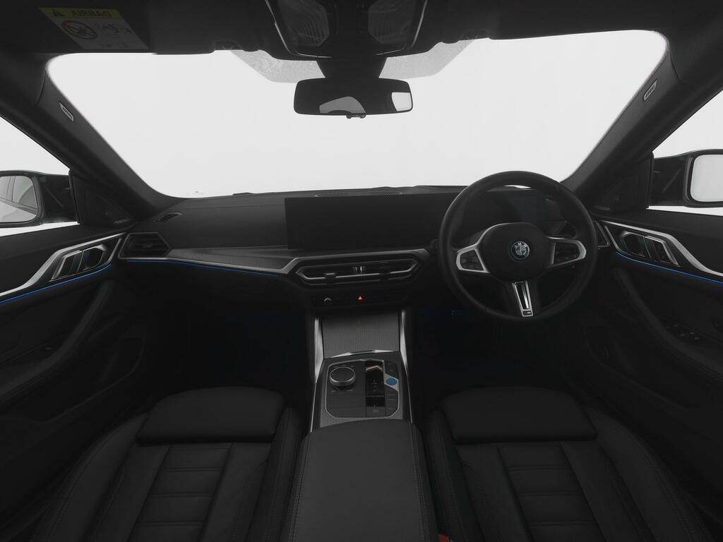 BMW i4 M50 83.9Kwh Gran Coupe 4Wd LA24RZW  #3