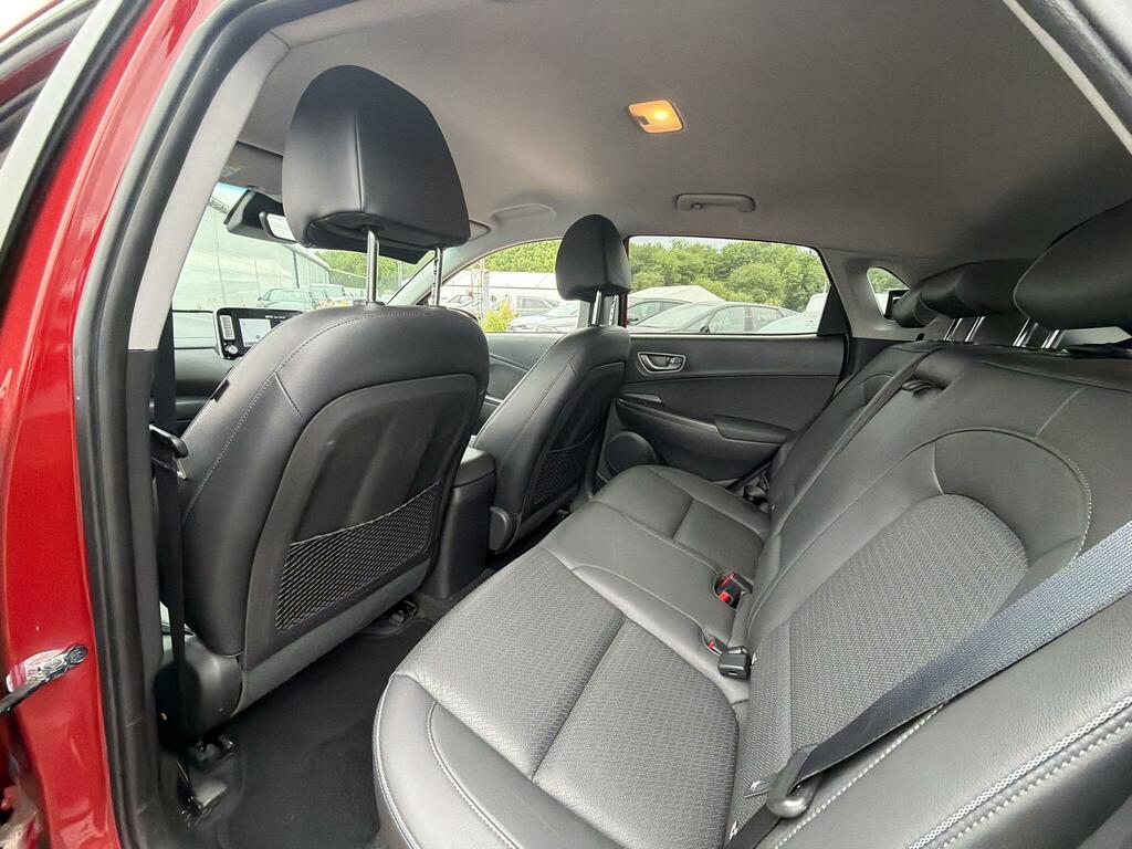 Hyundai Kona 64Kwh Premium Se #6