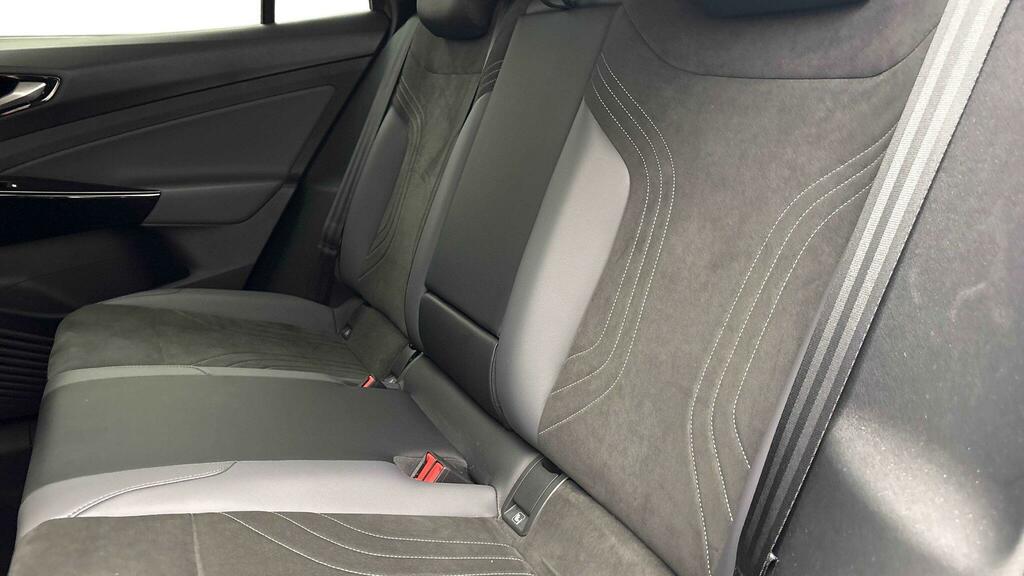 Volkswagen ID.4 Suv Grey #7