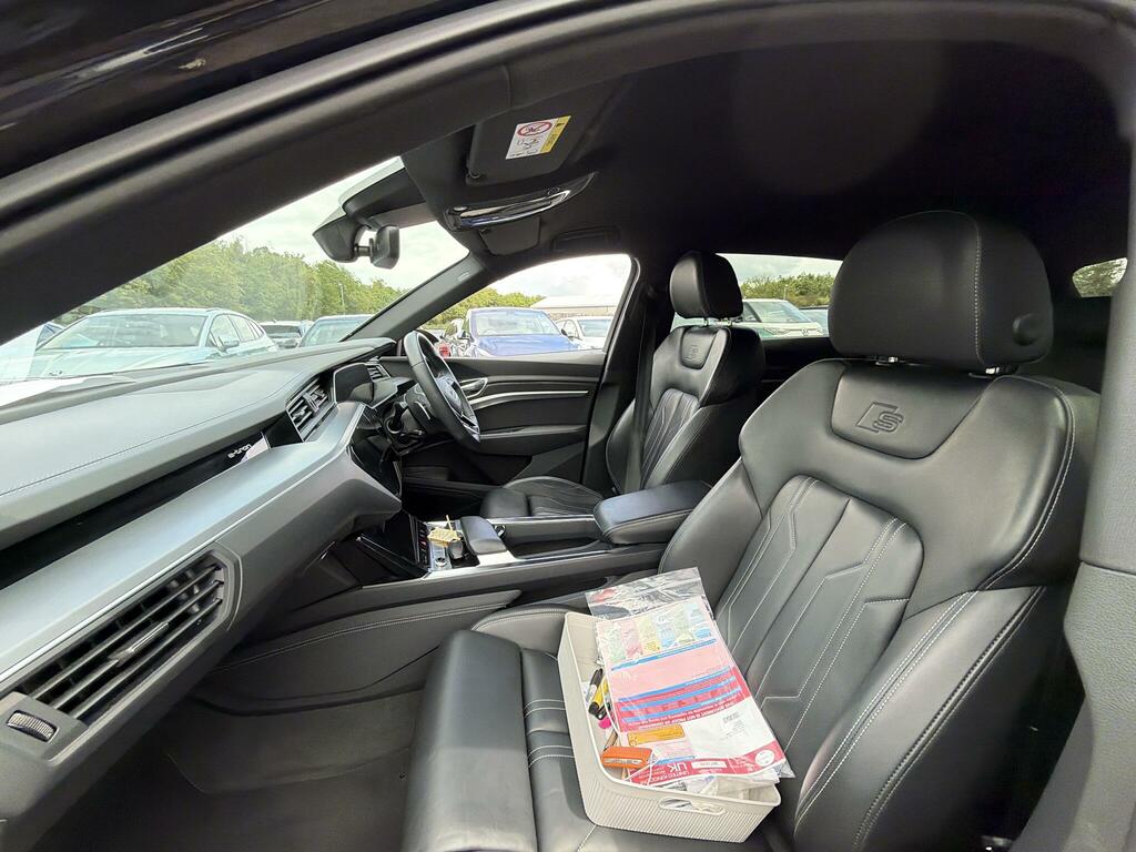 Audi E-tron 55 Black Edition Quattro 95Kwh 11Kw Char  #5