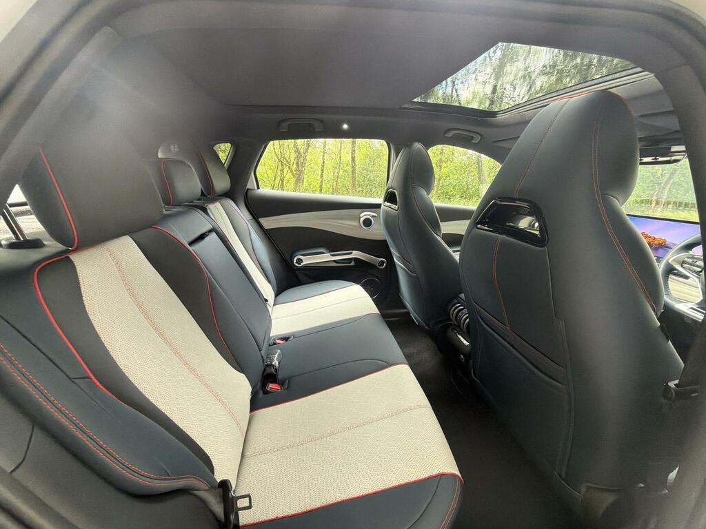 Byd Atto 3 60.48Kwh Design  #6