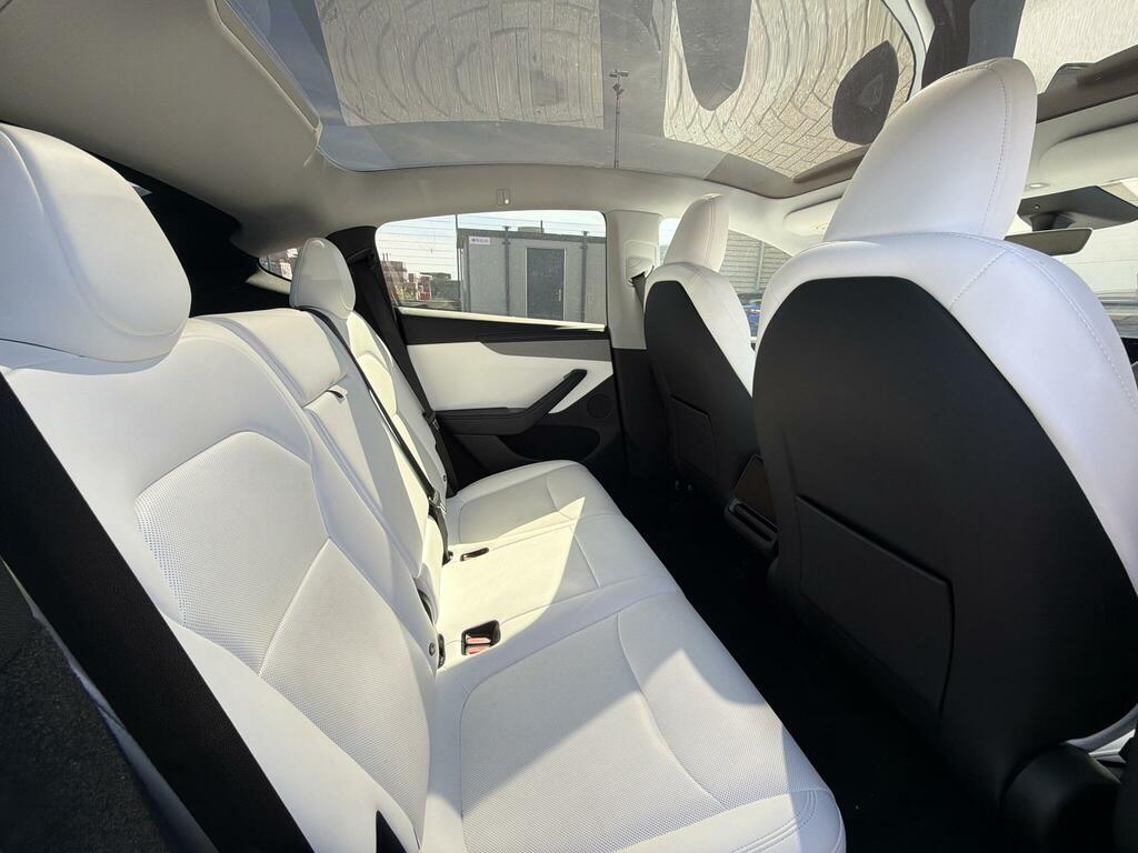Tesla Model Y 84.7Kwh Long Range Rwd WX75YKG  #6