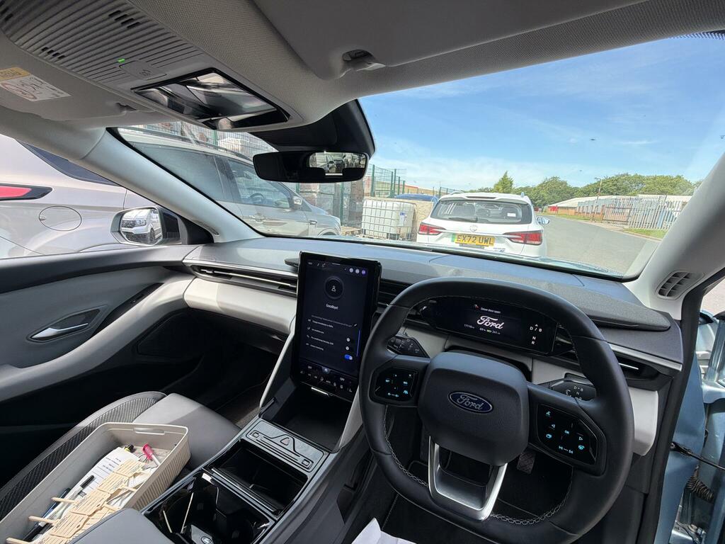 Ford Explorer Extended Range 77Kwh Select #6