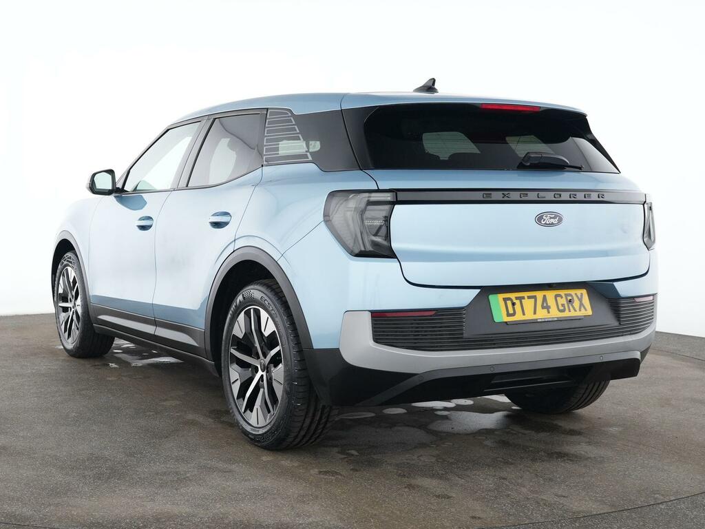 Ford Explorer Extended Range 77Kwh Select  #2