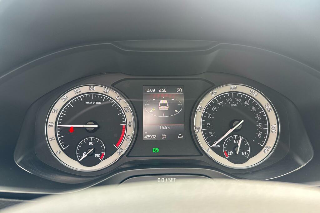 Skoda Karoq Grey #7