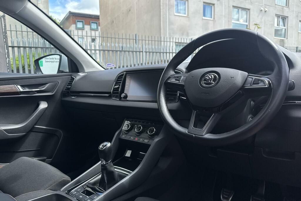 Skoda Karoq Karoq 2.0 Tdi Scout 4X4 1919 Koda Red #6