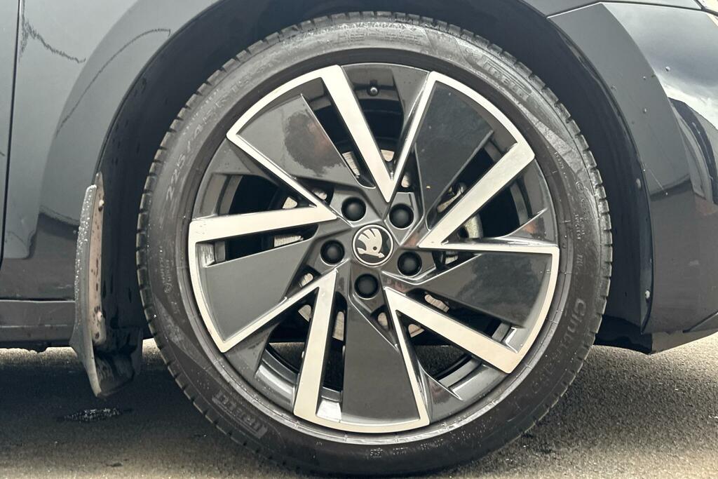 Skoda Octavia Octavia 1.5 Tsi 150 E-tec Sportline Dsg Lez C Black #5
