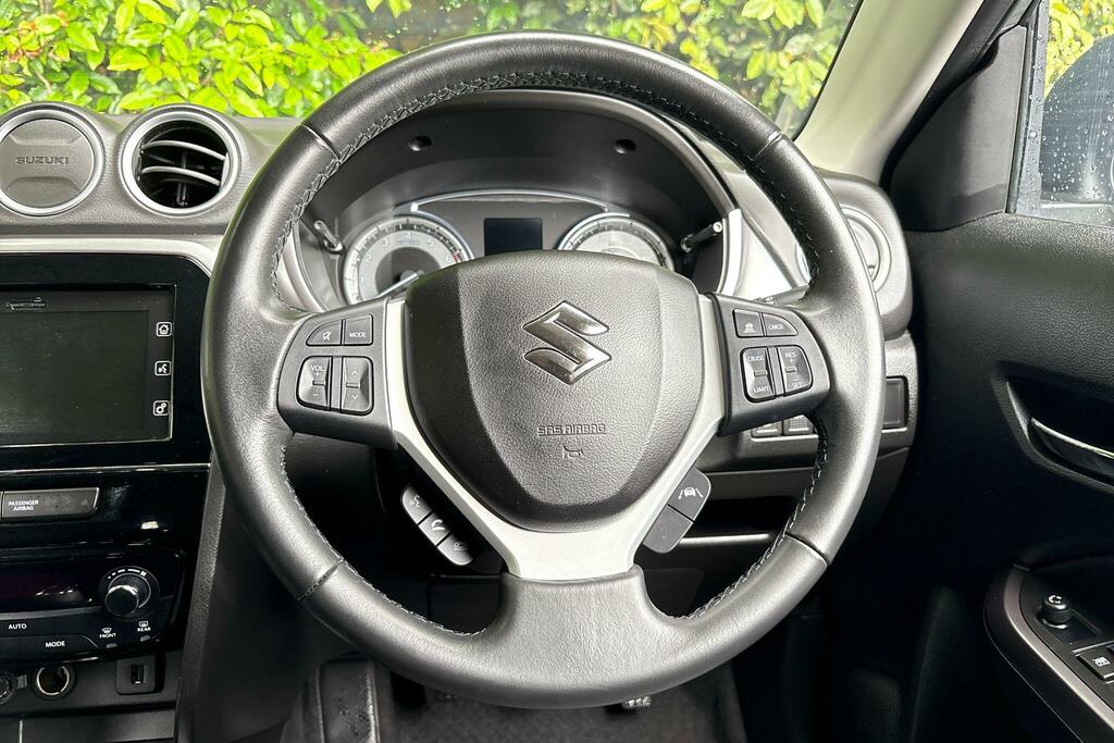 Suzuki Vitara Sz-t Black #11