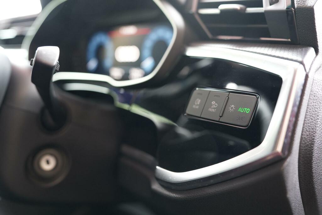 Audi Q3 Tdi S Line Grey #86